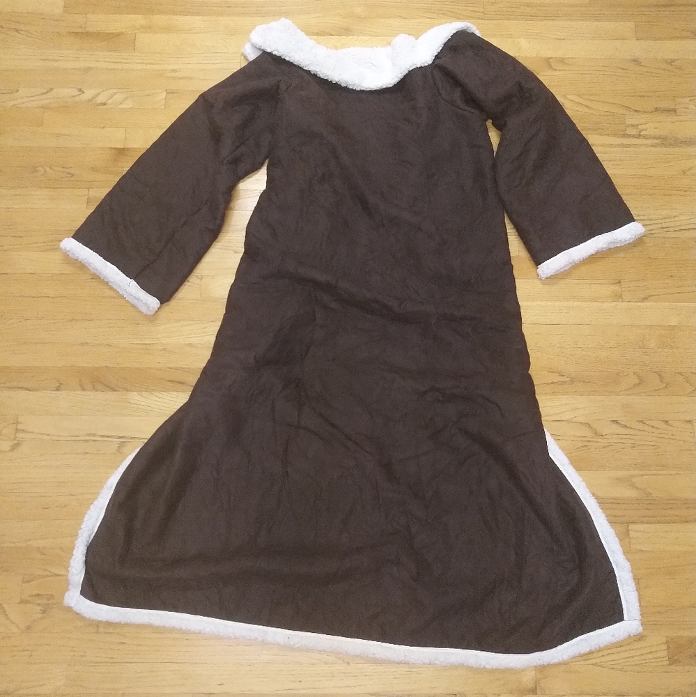 Snuggie Wearable Blanket With Arms with Suede-like Outside